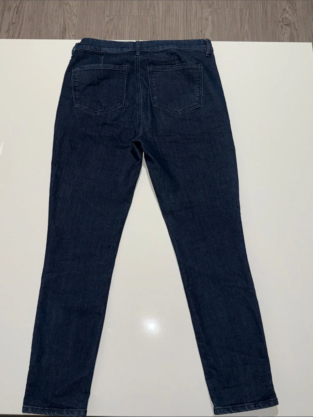 LOFT Dark Indigo High-Rise Skinny Jeans with Gold Accent Buttons Size 27/4